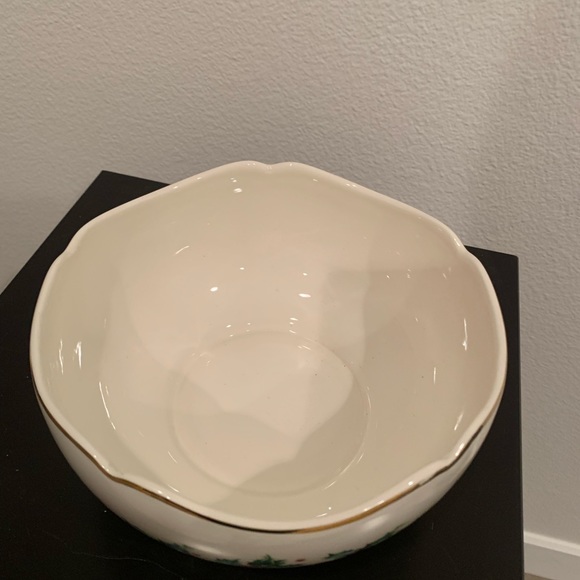 Gorgeous Vintage Lenox vase Bowl Christmas Holiday 75 Years 14k Gold trim - Picture 2 of 5